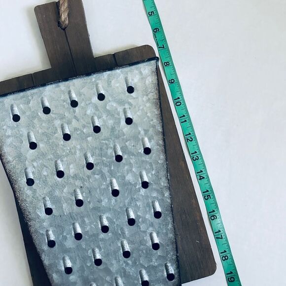 Farmhouse Galvanized Wooden Hanging Bin - Picture 5 of 6